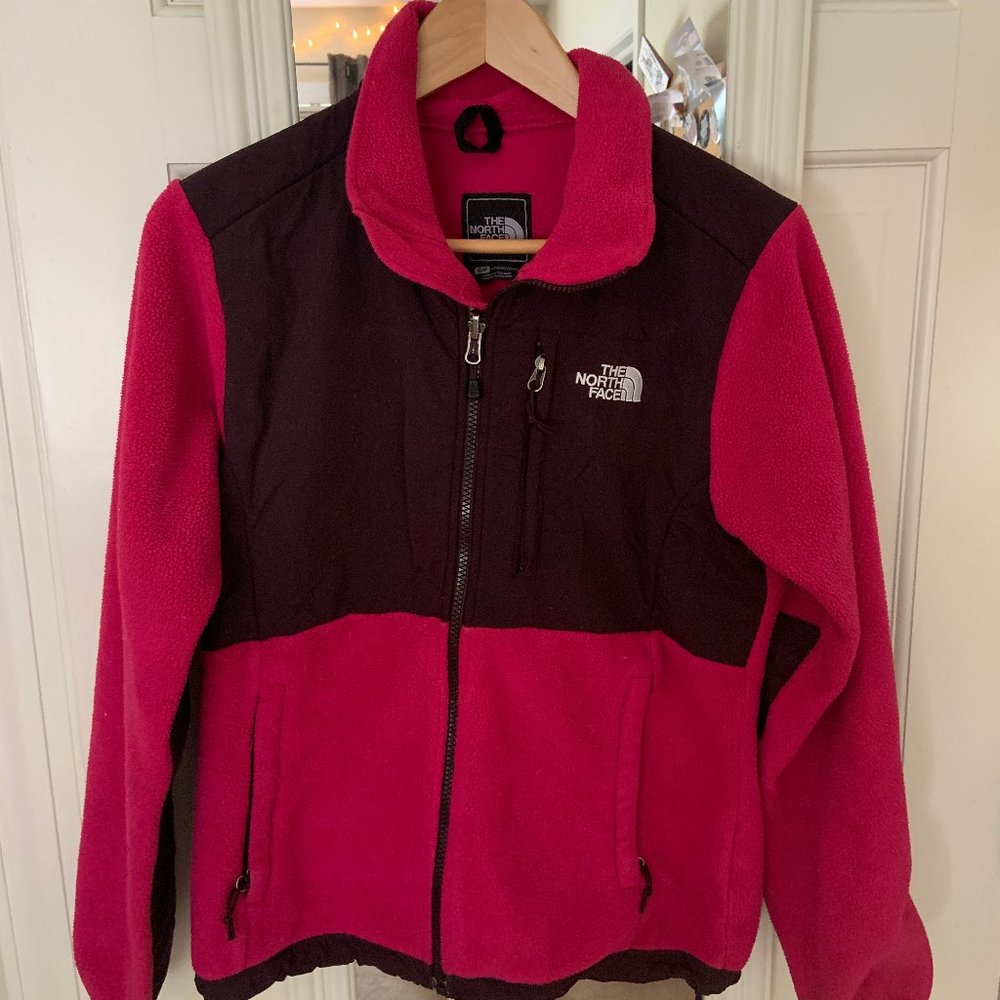 North Face Women's '95 Retro Denali Jacket Size S